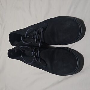 Hugo Boss chukka boots